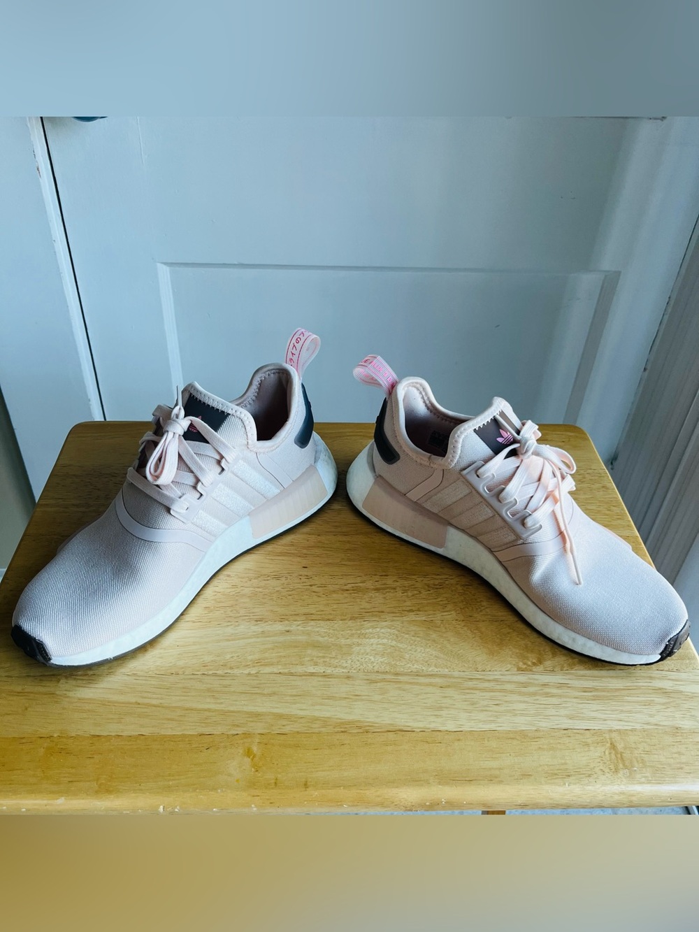 Adidas NMD_R1 Wonder Quartz Earth Strata Pink Womens 7.5 Boost Sneakers - Picture 3 of 8